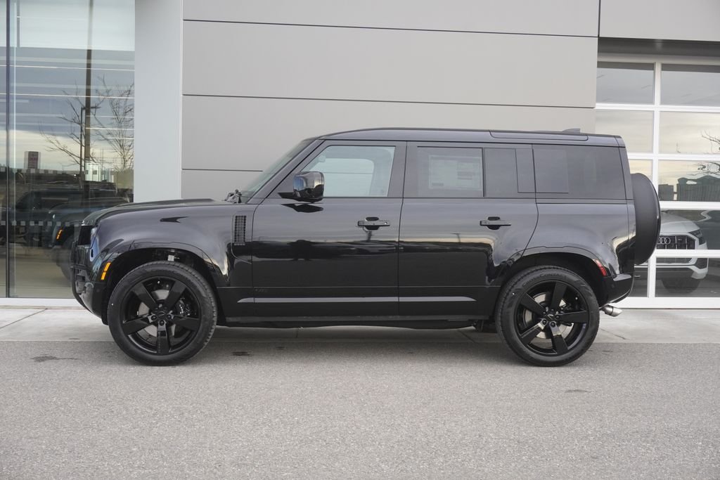 2026 Land Rover Defender V8 - Photo 8