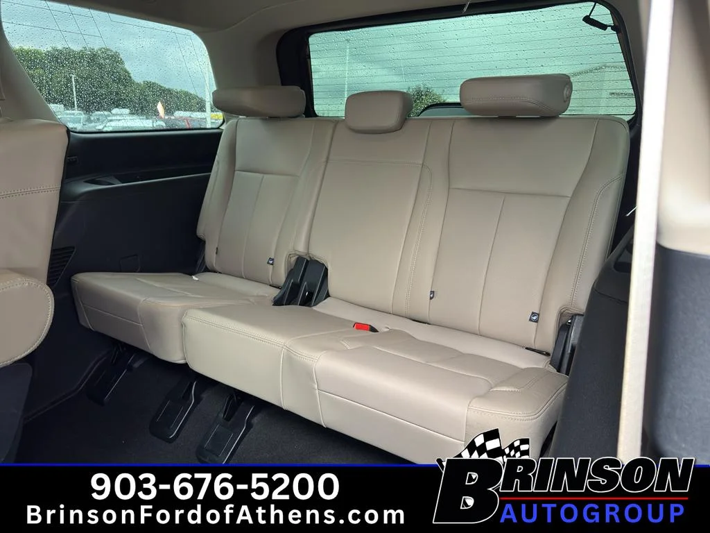 Used 2024 Agate Black Metallic Ford XLT image 14