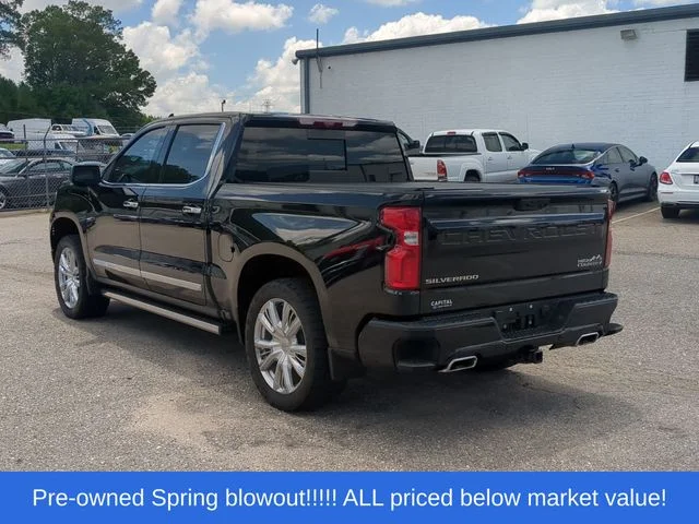 Used 2024 Black Chevrolet High Country image 11