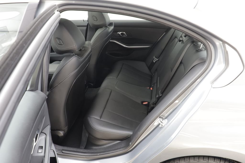 Certified Used 2025 Skyscraper Grey Metallic BMW 330i xDrive image 15