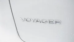 New 2026 Bright White Clear-Coat Exterior Paint Chrysler LX image 11