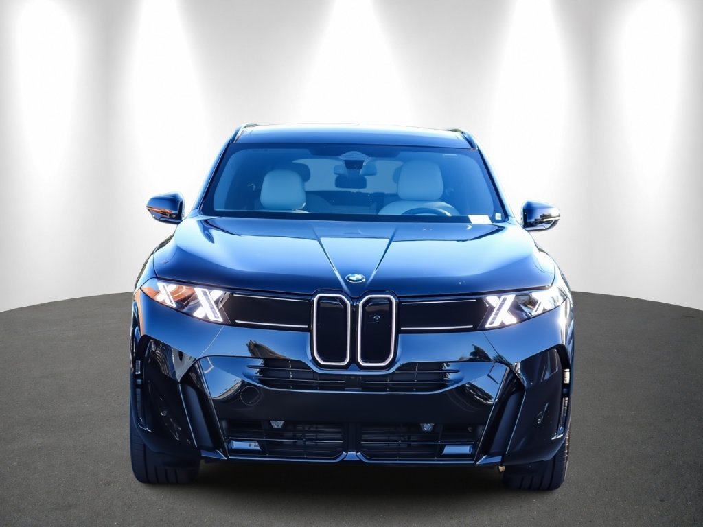2027 BMW X5 photo 2
