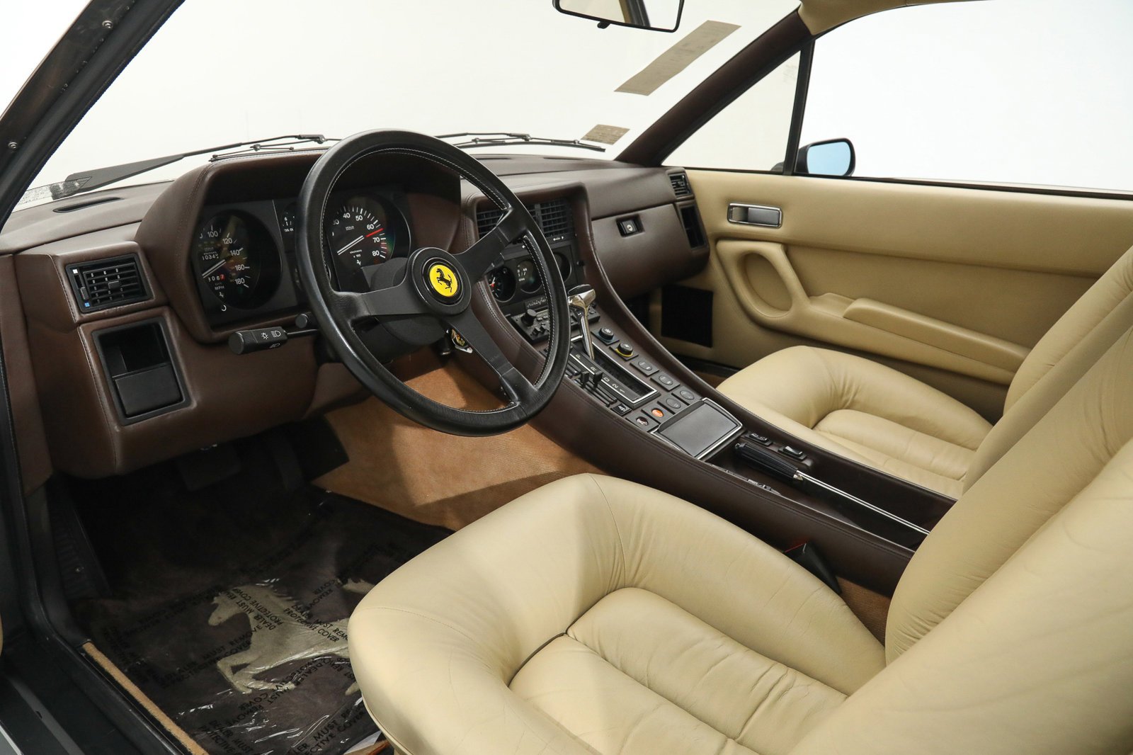 Used 1984 Silver Ferrari  image 2