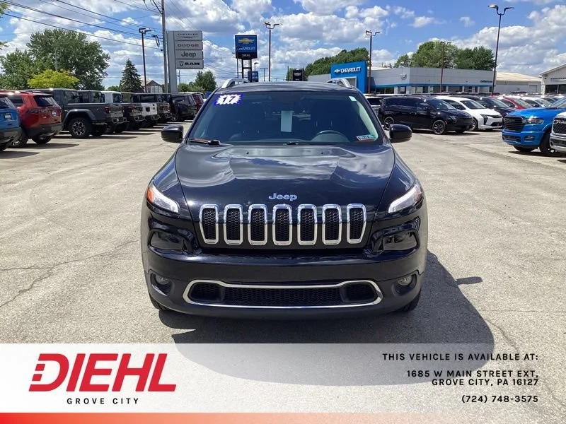 Used 2017 Jeep Cherokee Limited with VIN 1C4PJMDB4HD226772 for sale in Grove City, PA