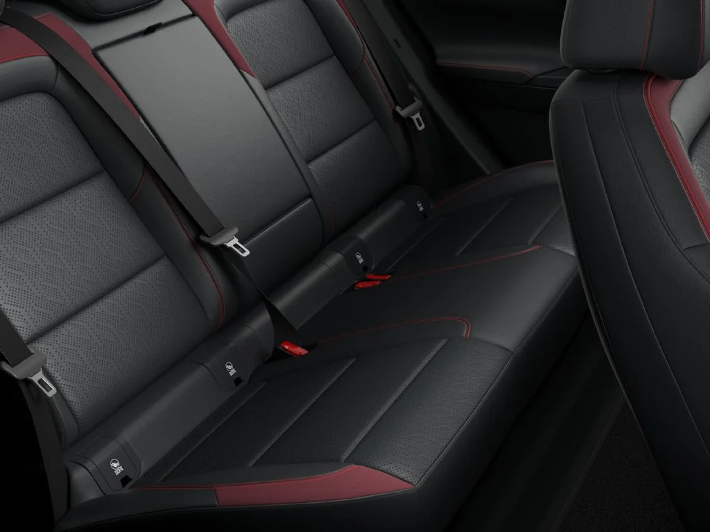 2027 Chevrolet Equinox RS - Photo 10