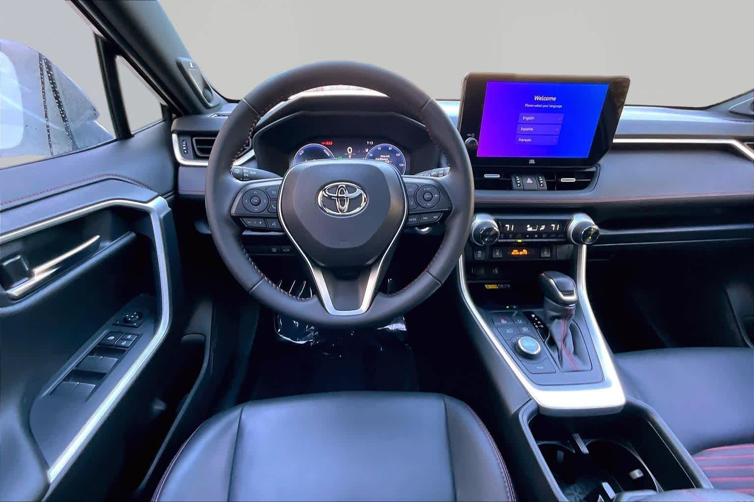 Used 2025 Wind Chill Pearl/Midnight Black Metallic Toyota XSE image 6