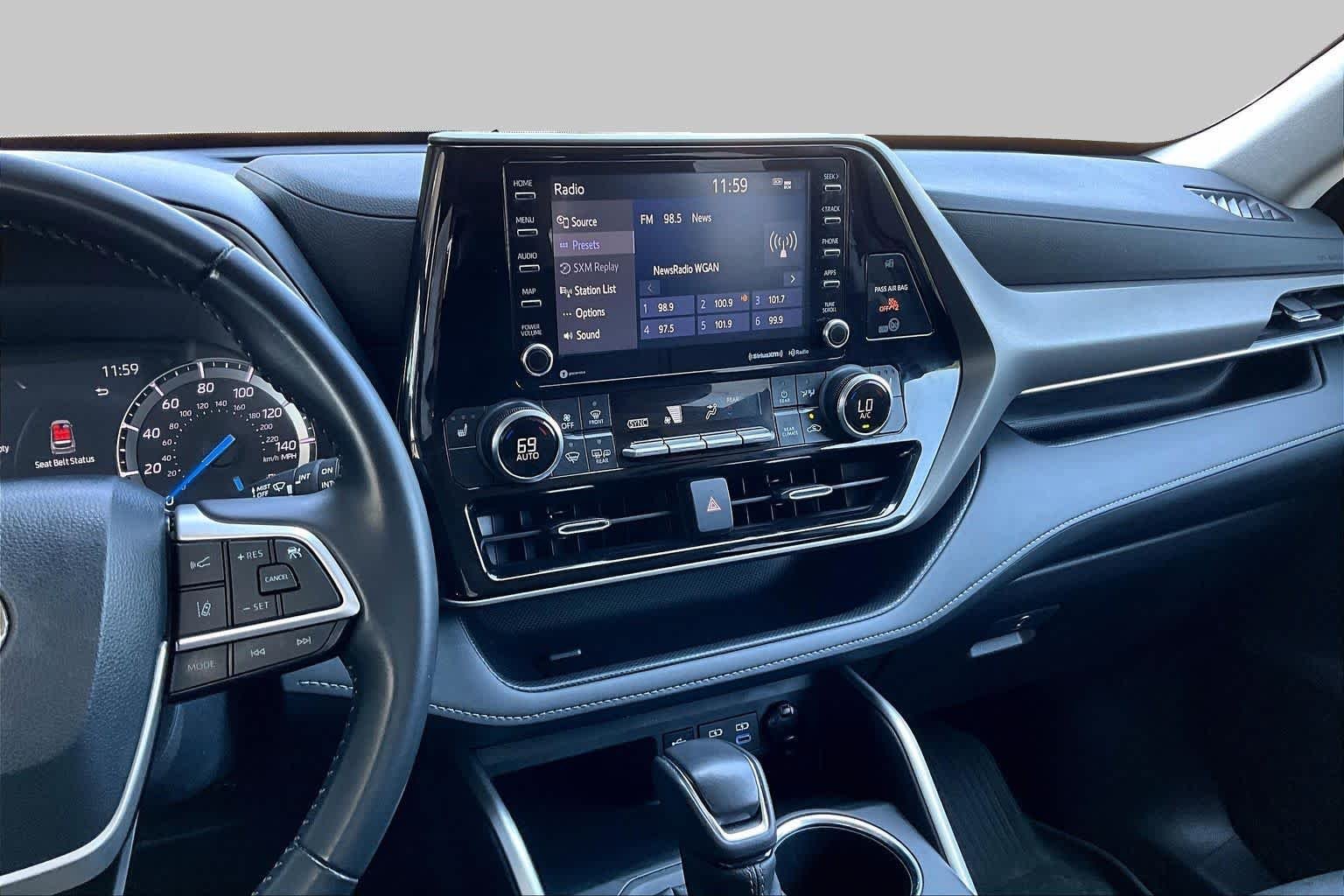 Used 2022 Celestial Silver Metallic Toyota Hybrid XLE image 7