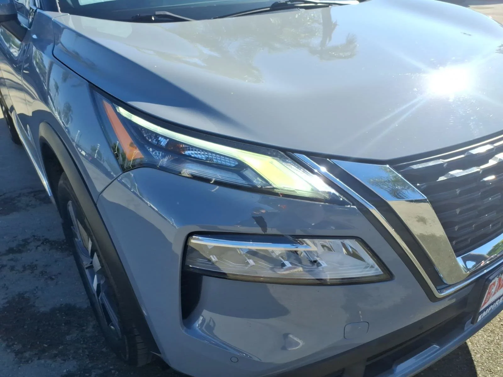 Certified Used 2023 Boulder Gray Pearl Nissan SL image 5
