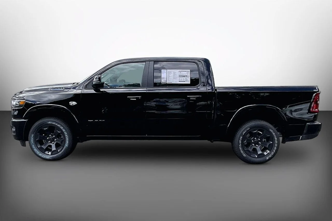 New 2026 Diamond Black Crystal Pearlcoat RAM Big Horn/Lone Star image 5