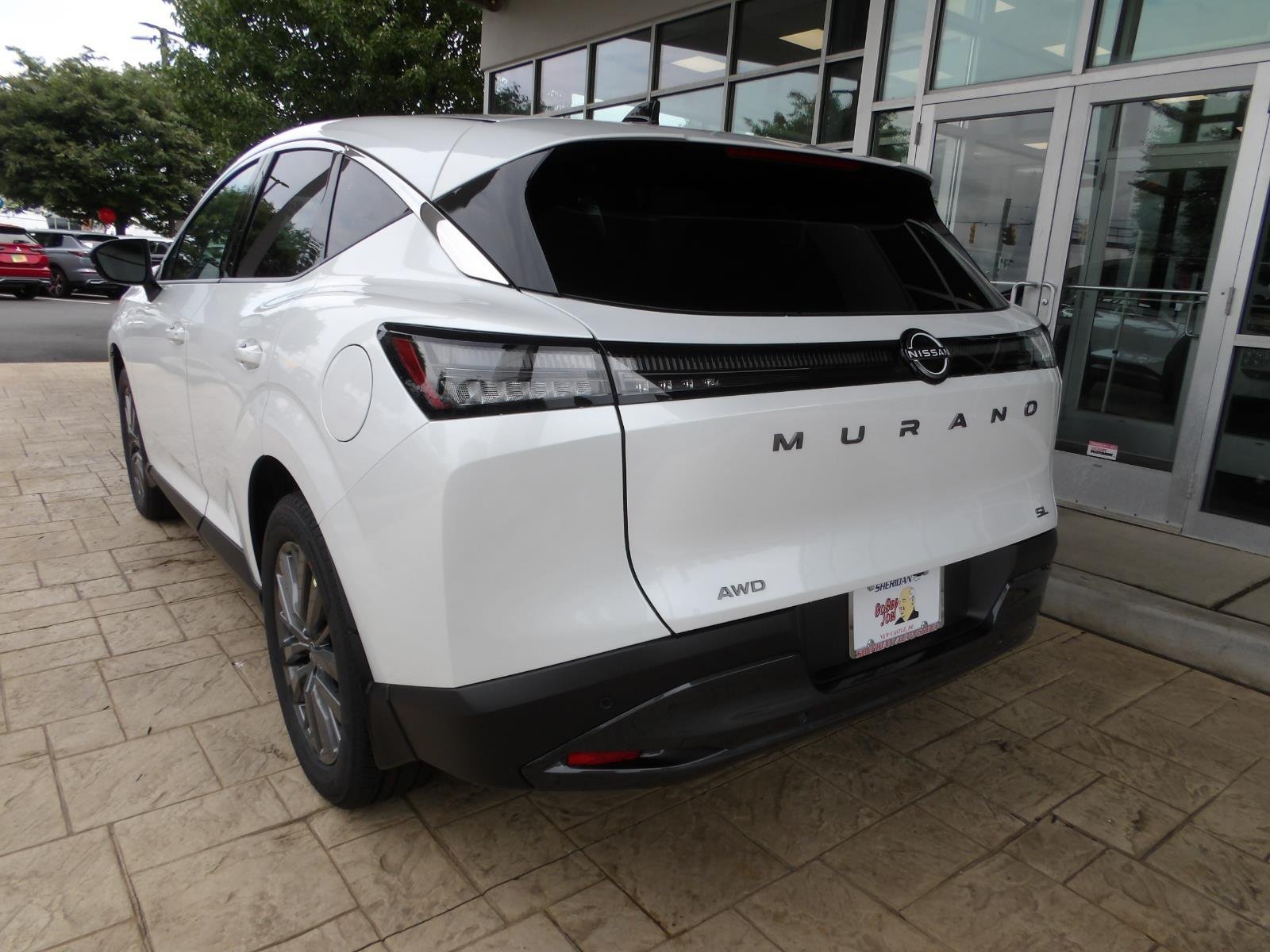 New 2026 Everest White Pearl TriCoat Nissan SL image 5