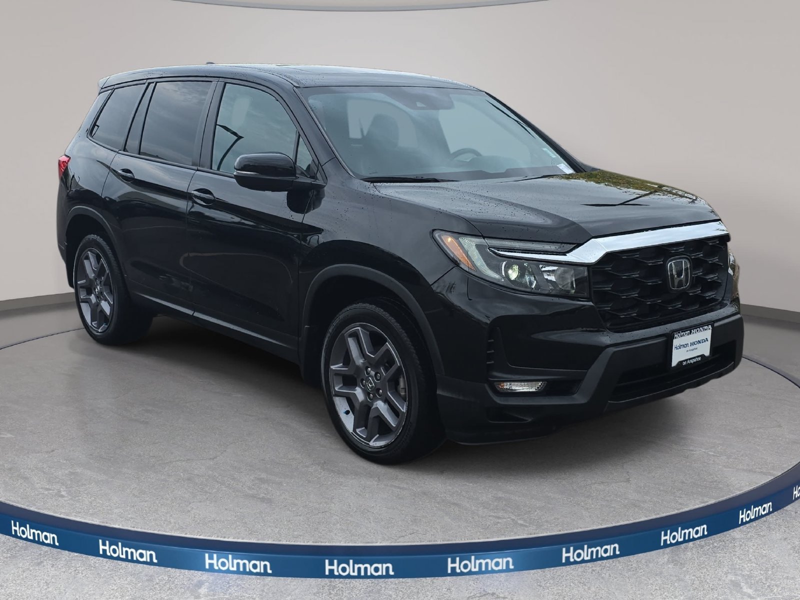 Used 2023 Black Honda EX-L image 4
