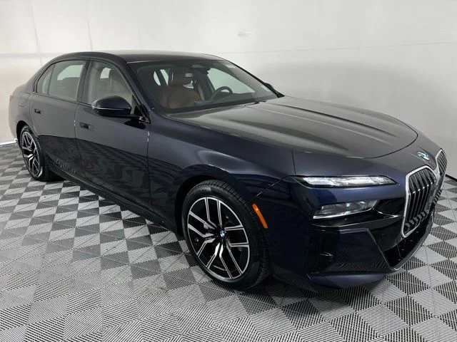 2025 BMW 7 Series 760i xDrive Sedan's photo
