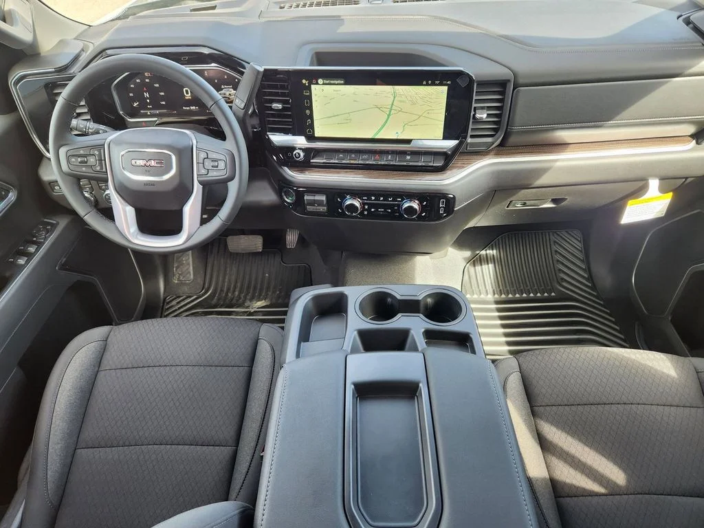New 2026 Sterling Metallic GMC Elevation image 20