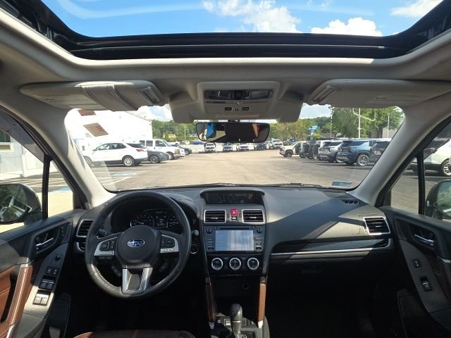 Used 2018 Gray Subaru 2.5i Touring image 6