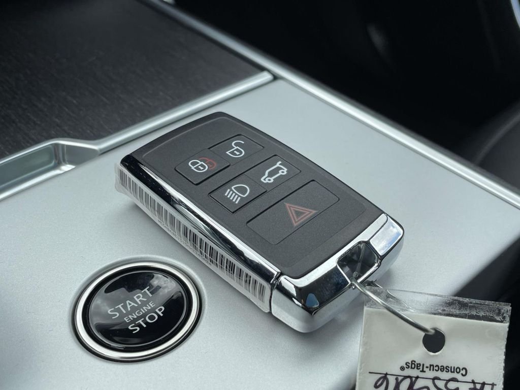 New 2026 Batumi Gold Land Rover SE image 41