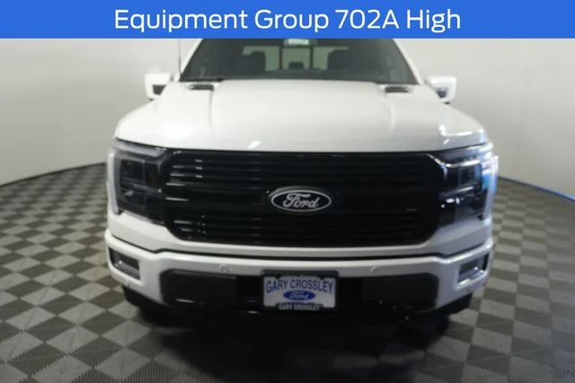 New 2026 Star White Metallic Tri-Coat Ford Platinum® image 3