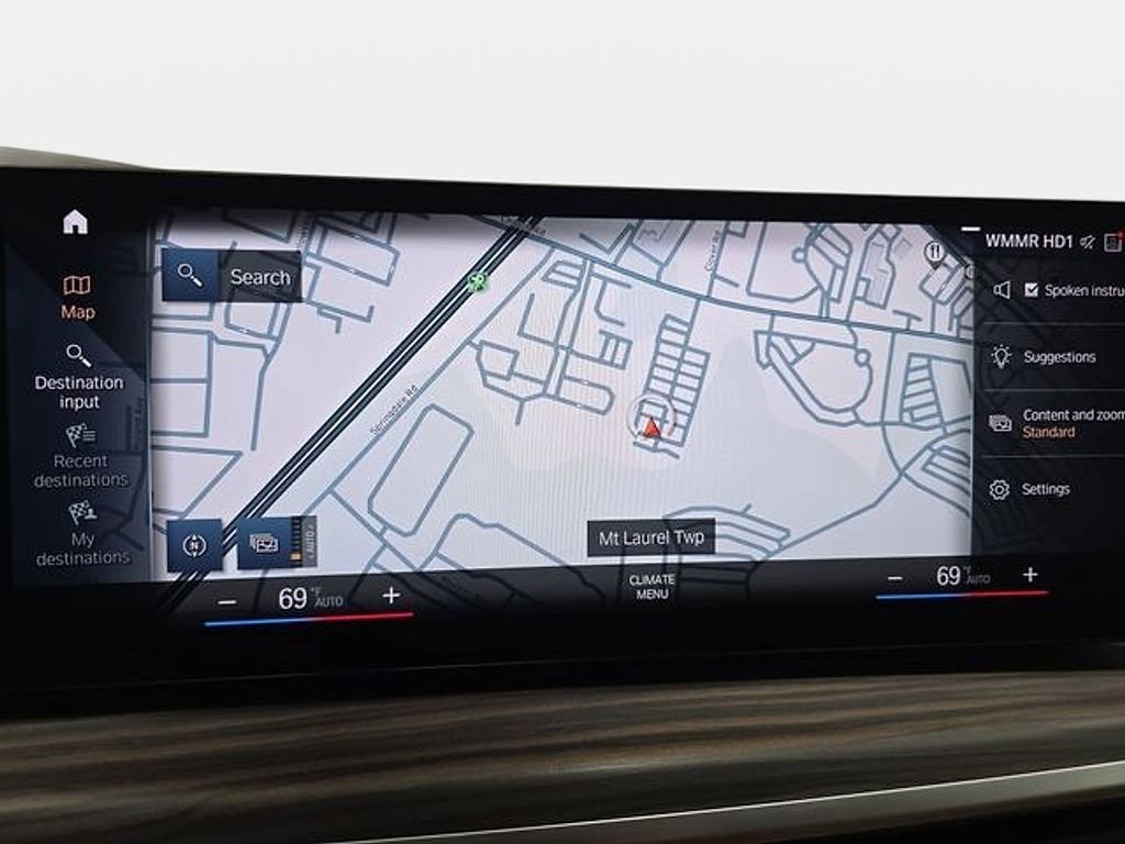 Used 2023 Skyscraper Gray Metallic BMW xDrive40i image 21