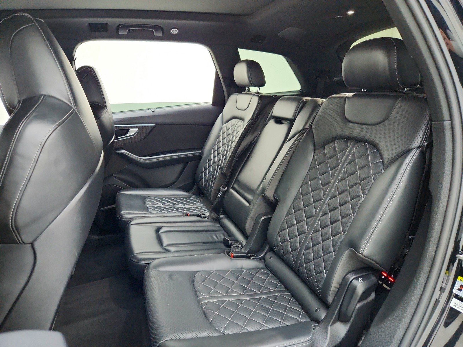 Used 2022 Mythos Black Metallic Audi Premium Plus image 27