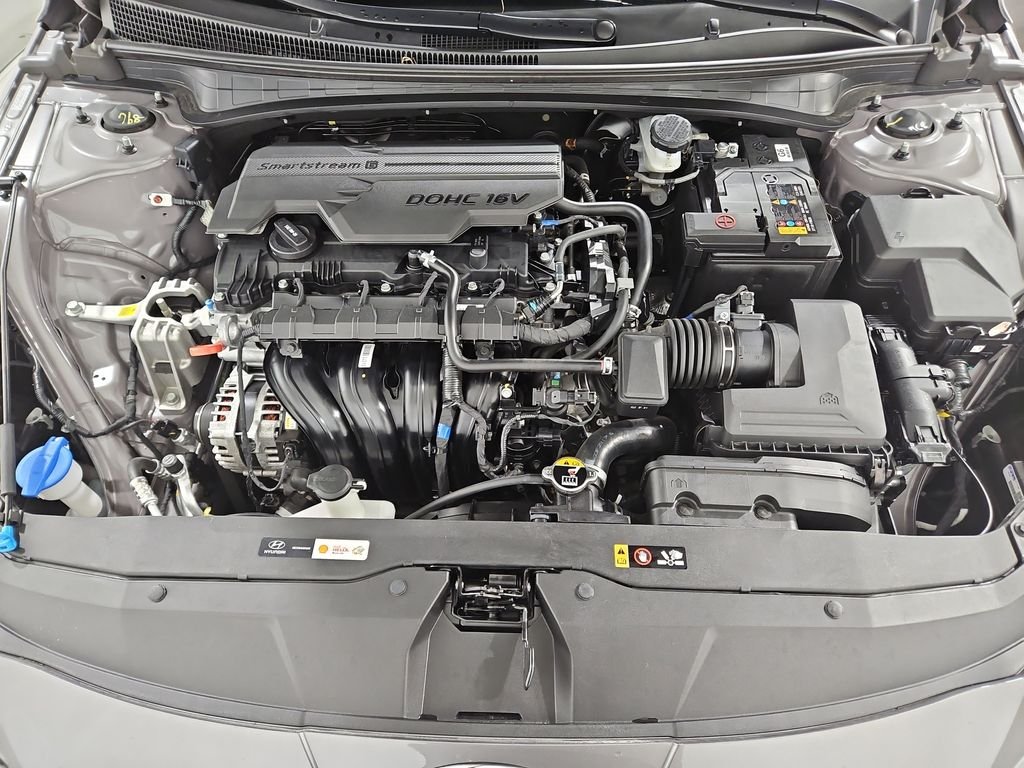 Used 2023 Silver Hyundai SEL image 21