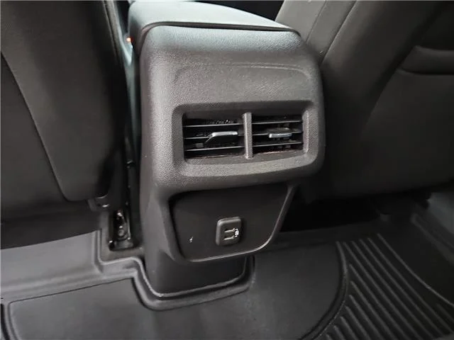 Used 2022 Mosaic Black Metallic Chevrolet LT w/1LT Front-wheel Drive image 8