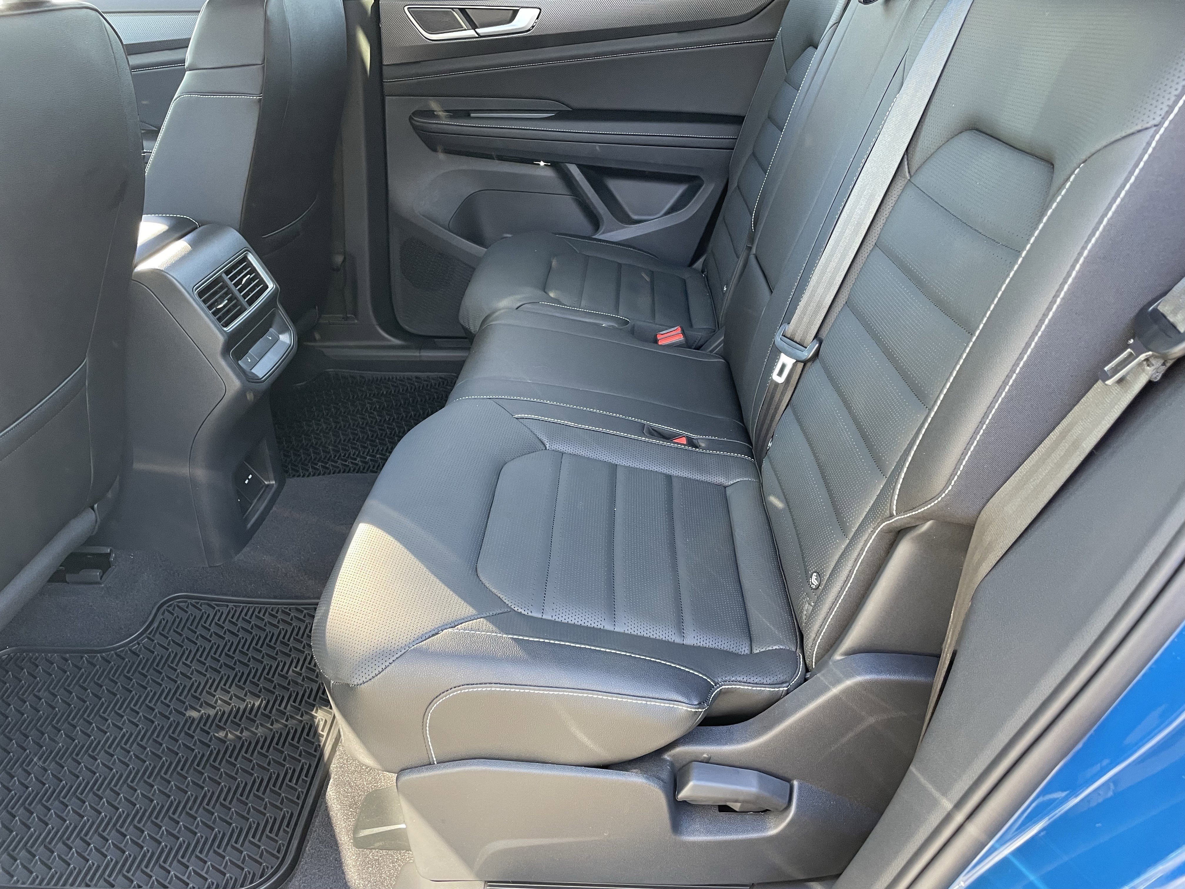 New 2026 Mountain Lake Blue Metallic Volkswagen 2.0T SEL R-Line Black image 13