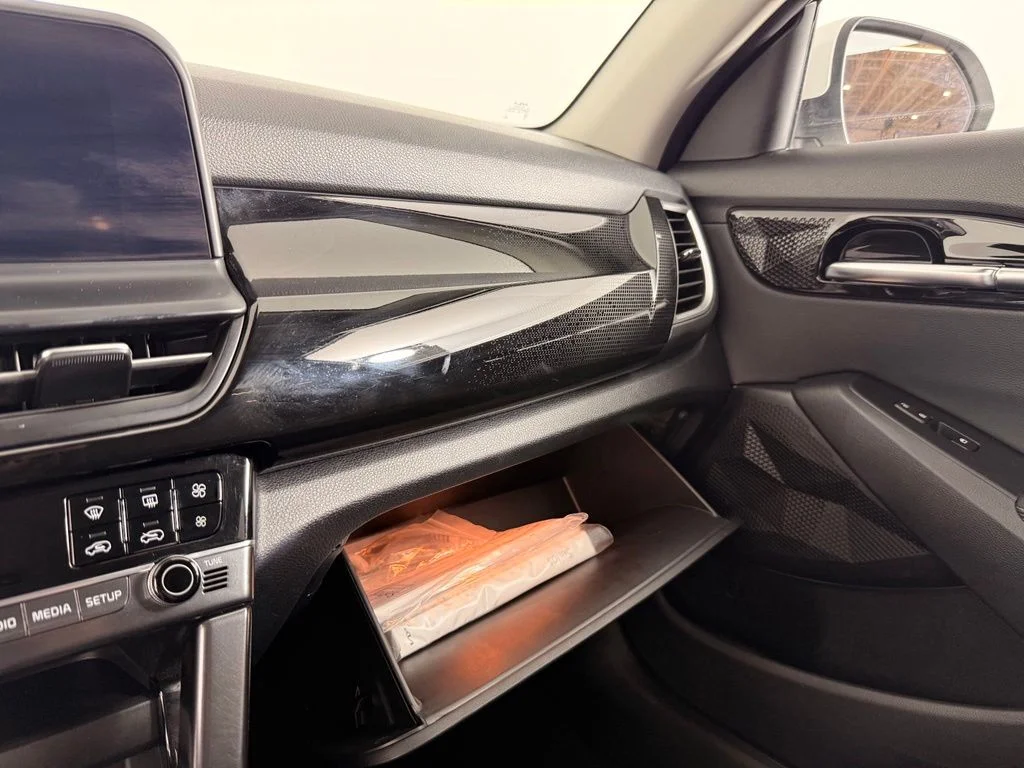 Certified Used 2024 White Kia S image 26