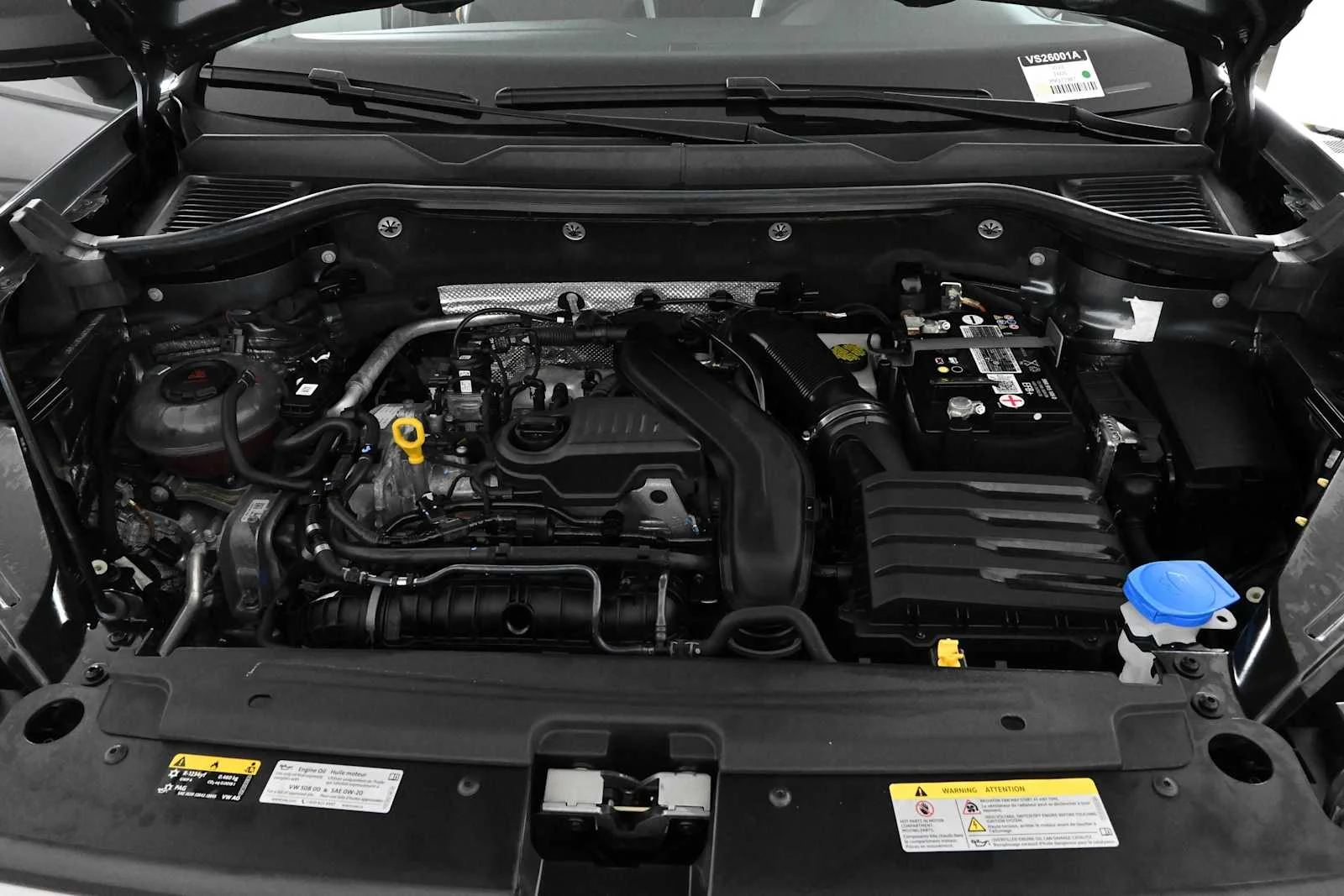 Certified Used 2023 Platinum Gray Metallic Volkswagen S image 28