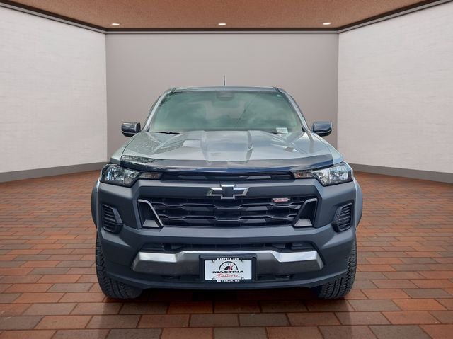 Used 2025 Sterling Gray Metallic Chevrolet Trail Boss image 27
