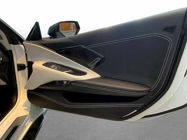 Used 2024 White Chevrolet Stingray image 26