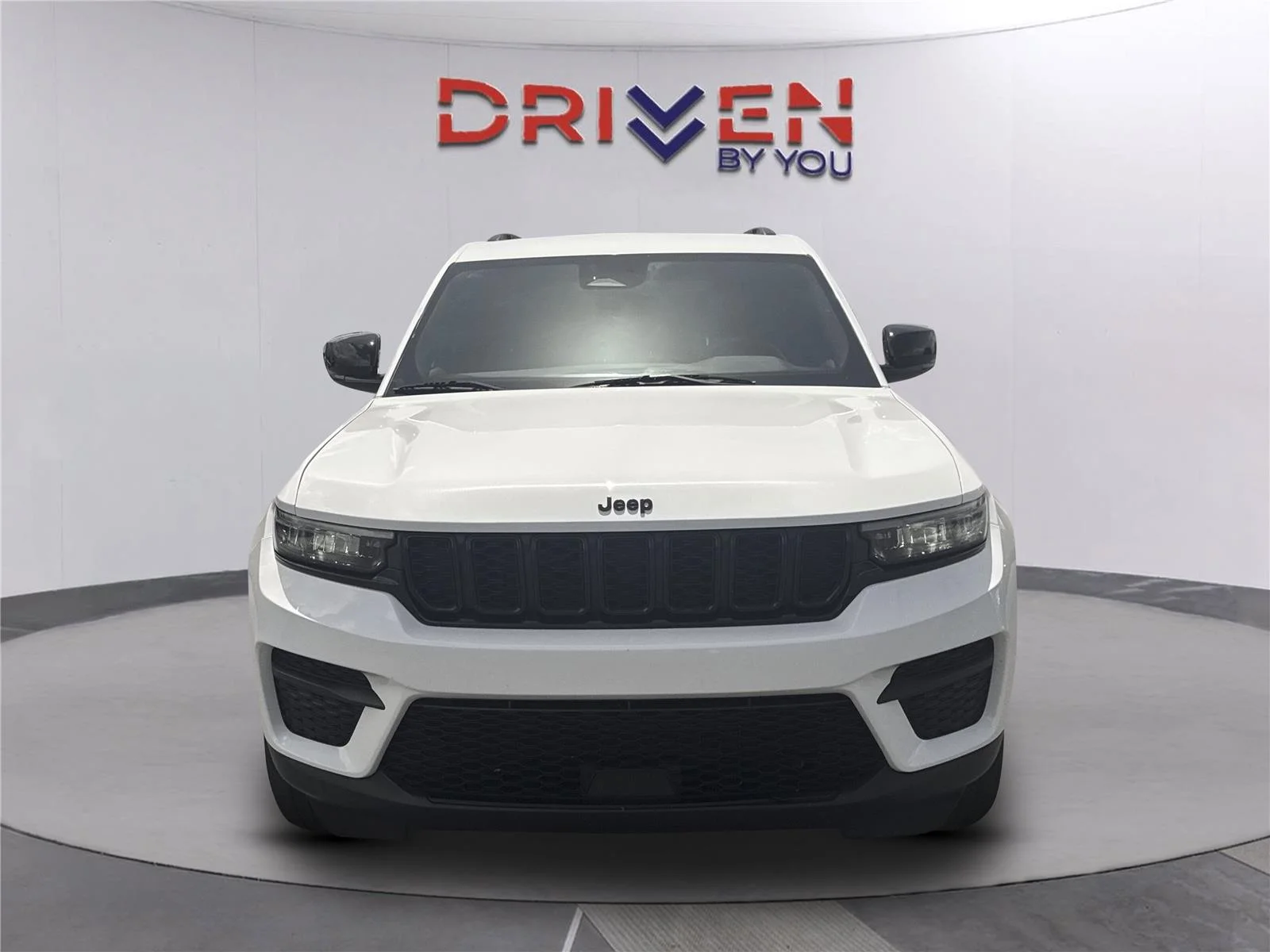 Used 2023 Bright White Clearcoat Jeep Altitude image 9