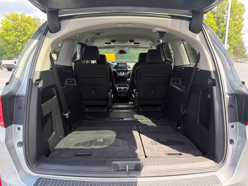 2025 Honda Odyssey Elite - Photo 21