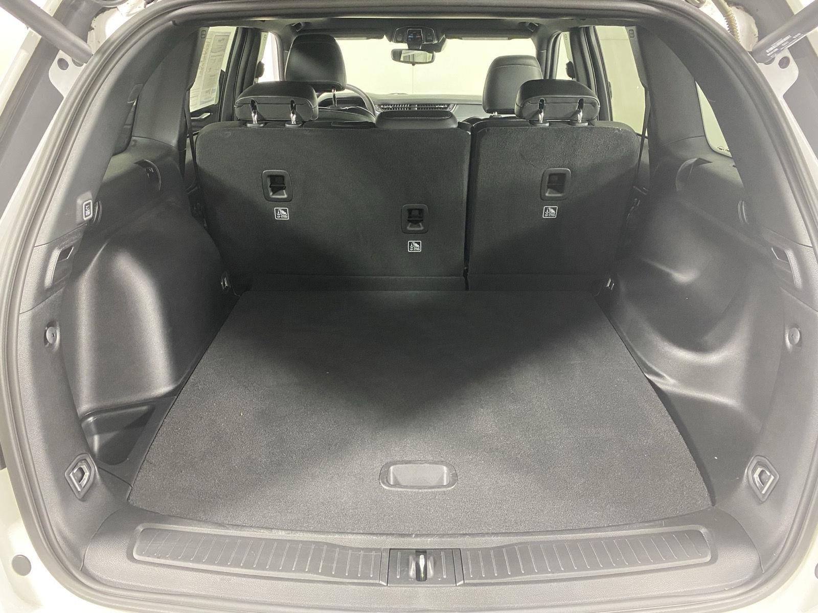 Used 2023 Bright White Clearcoat Jeep Altitude X image 29