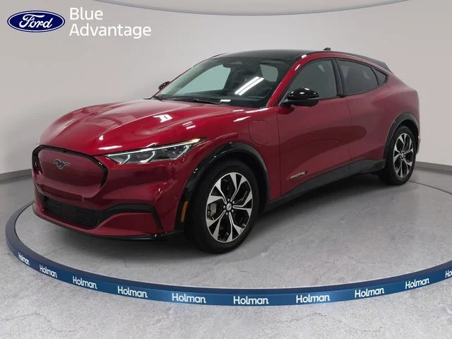 2022 Ford Mustang-Mach-e Premium's photo