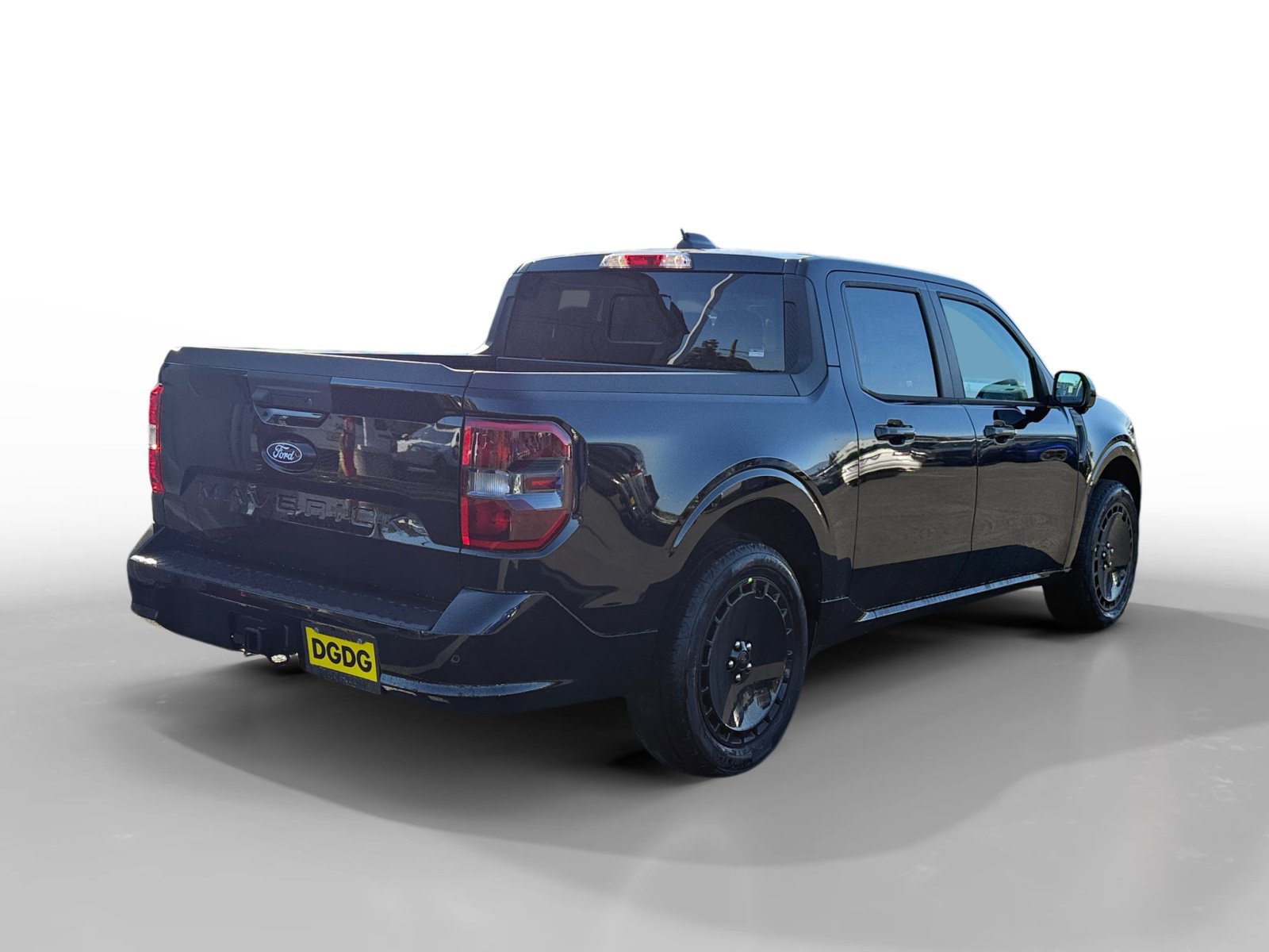 New 2026 Shadow Black Ford Lobo High image 5
