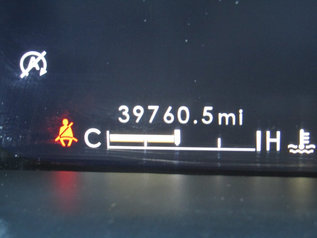 Used 2023 Red Lincoln Reserve image 31