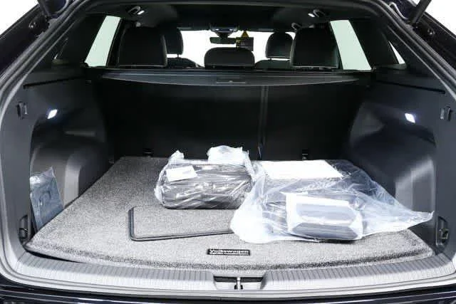 2026 Volkswagen Atlas Cross Sport SEL Premium R-LINE - Photo 30