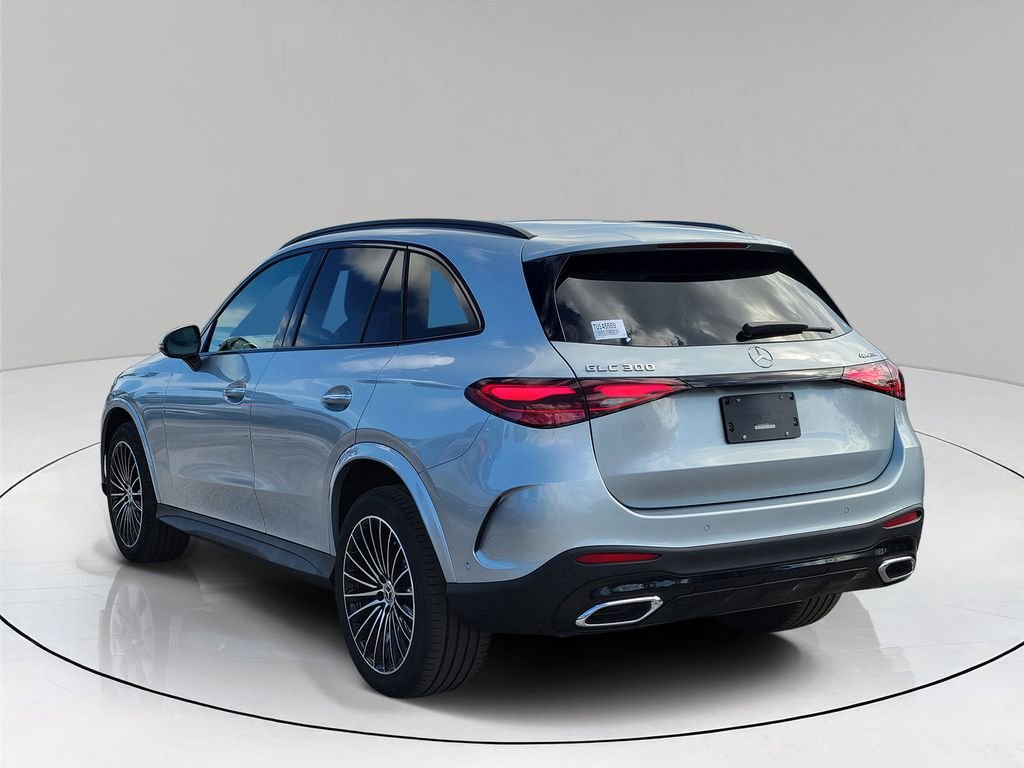 New 2026 Cirrus Silver Metallic Mercedes-Benz GLC 300 image 4