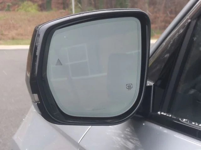 Used 2023 Silver Jeep Limited image 22