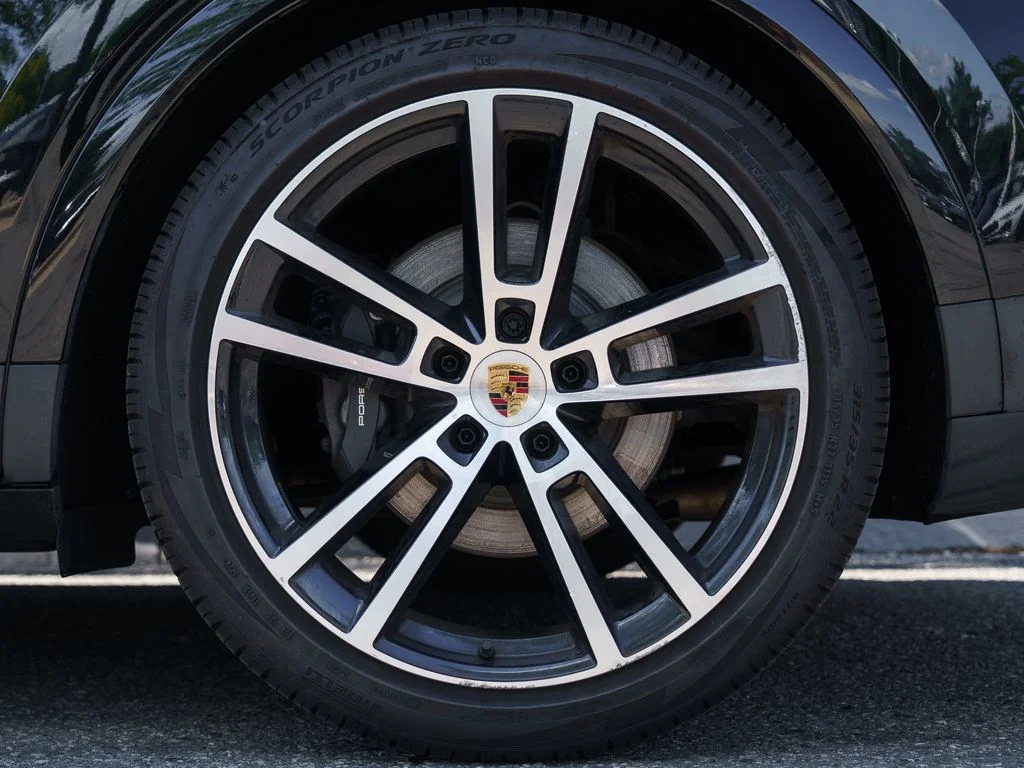 Used 2025 Chromite Black Metallic Porsche Base image 13