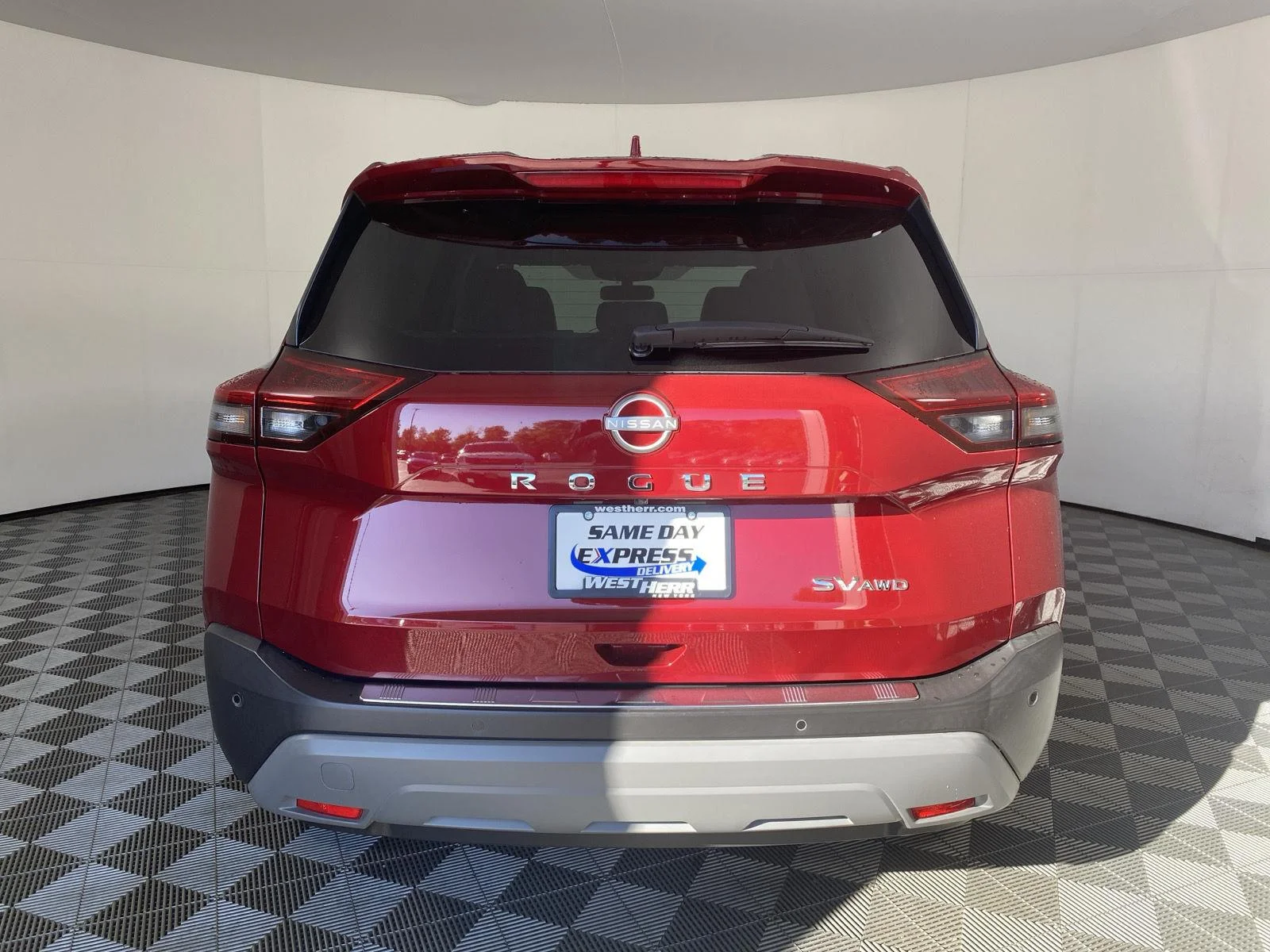 Used 2023 Scarlet Ember Tintcoat Nissan SV image 14