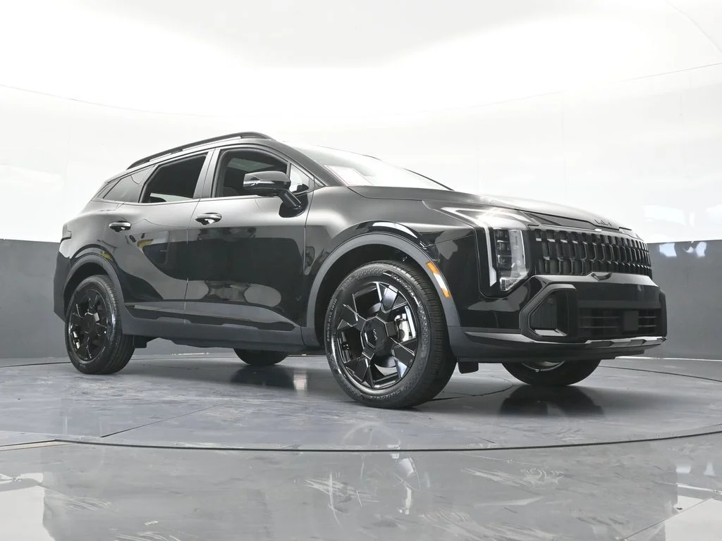 Used 2026 Ebony Black Kia X-Line image 67