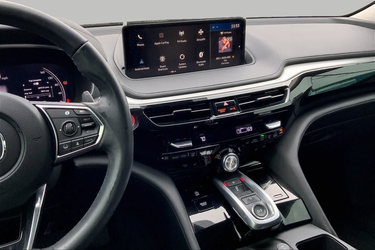 Used 2023 Platinum White Pearl Acura  image 6