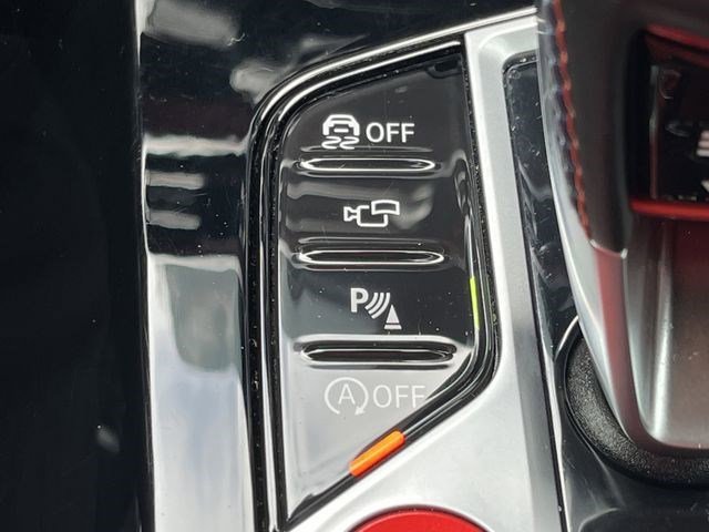 Used 2023 Dark Graphite Metallic BMW Base image 11