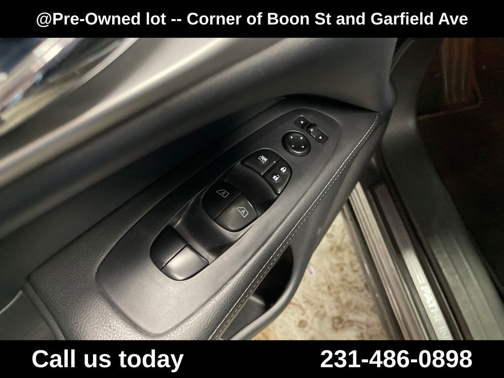Used 2020 Gray Nissan SL image 16
