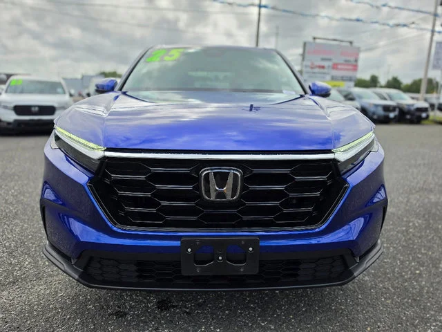 2025 Honda CR-V EX - Photo 10