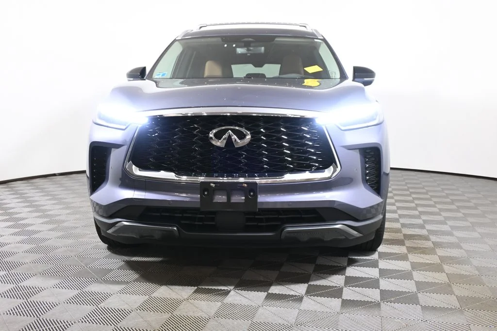 Certified Used 2023 Blue INFINITI Sensory image 10