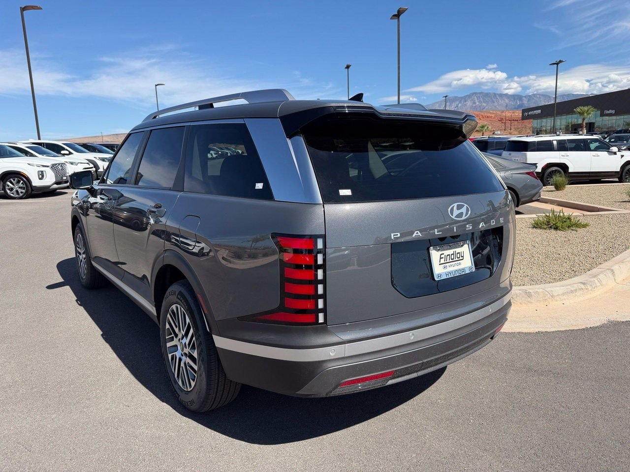 2026 Hyundai Palisade SEL - Photo 9