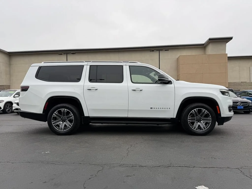 Used 2024 White Jeep Series II image 6
