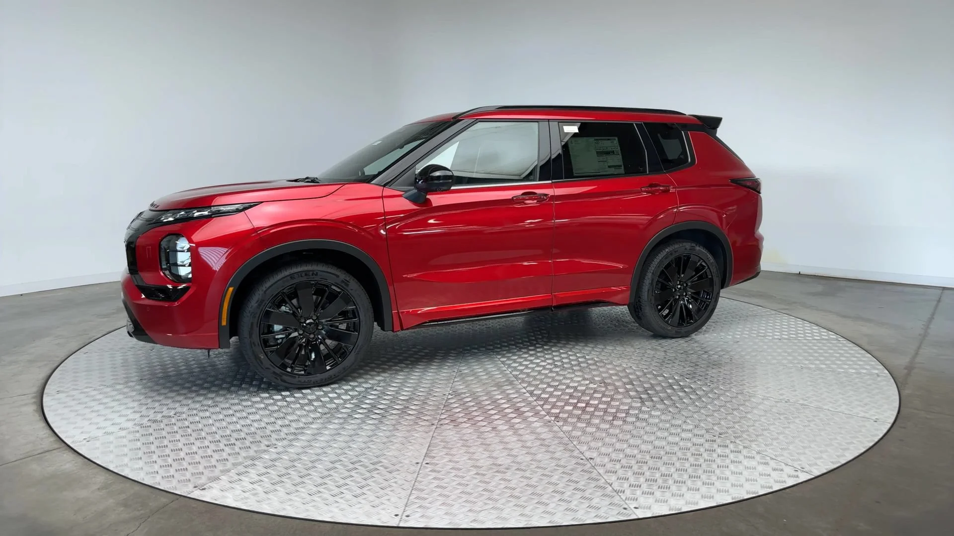 New 2026 Red Diamond Mitsubishi BLACK EDITION S-AWC image 4