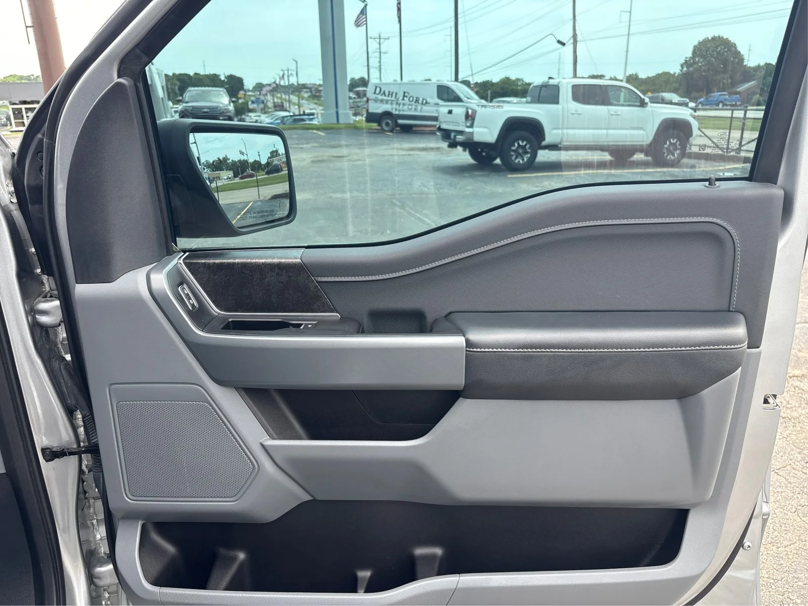 Photo 19